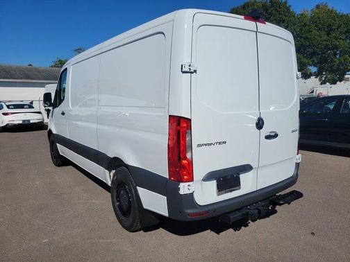 2026 Mercedes-Benz Sprinter 2500 Standard Roof