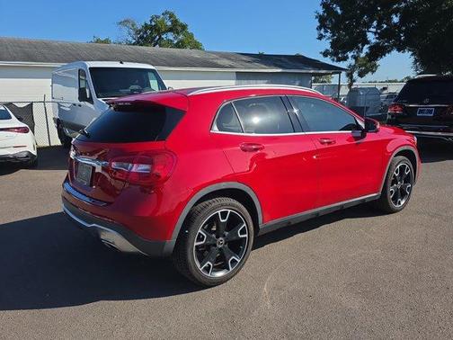 2018 Mercedes-Benz GLA 250 Base