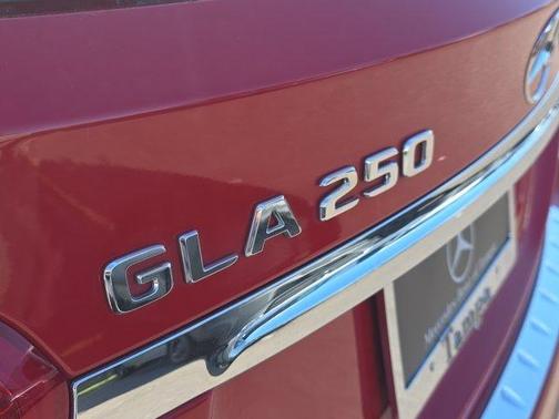2018 Mercedes-Benz GLA 250 Base