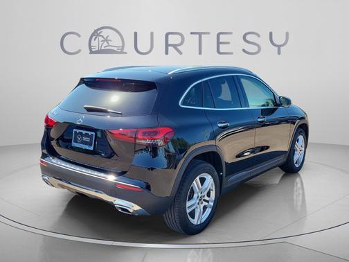 Night Black 2023 Mercedes-Benz GLA 250 Base