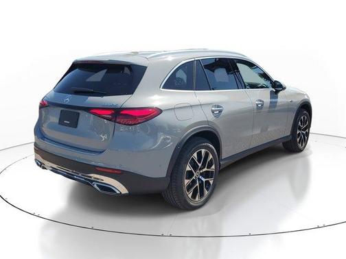 2025 Mercedes-Benz GLC 350e Base 4MATIC