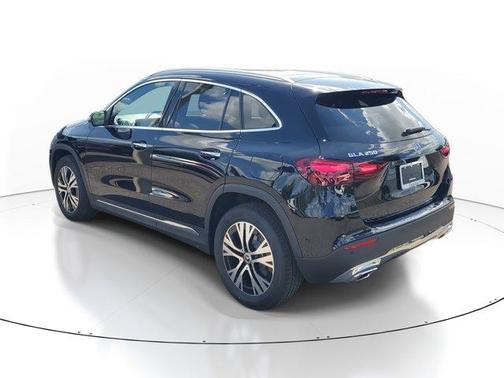 2025 Mercedes-Benz GLA 250 Base