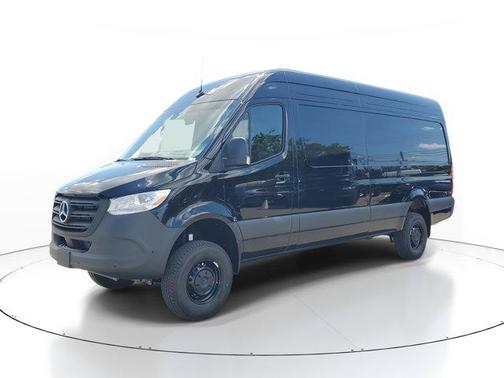 2025 Mercedes-Benz Sprinter 2500 High Roof