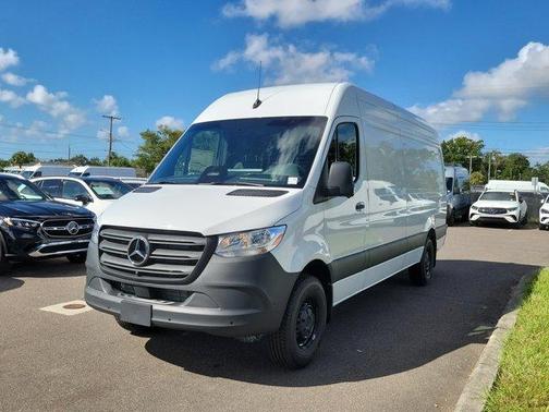 2026 Mercedes-Benz Sprinter 2500 High Roof