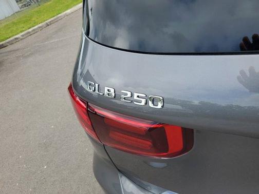 2026 Mercedes-Benz GLB 250 Base