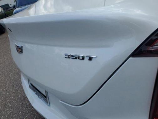 2024 Cadillac CT4 Luxury