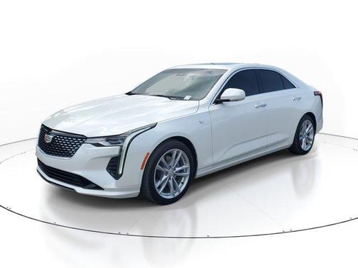 2024 Cadillac CT4 Luxury