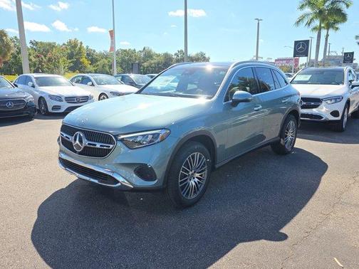 2026 Mercedes-Benz GLC 300 Base