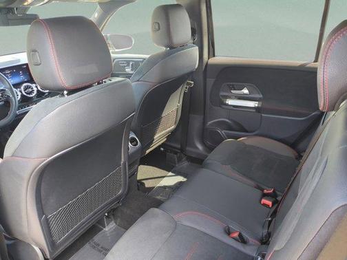 2025 Mercedes-Benz GLB 250 Base