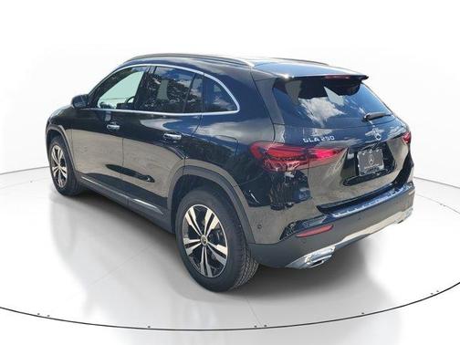 2026 Mercedes-Benz GLA 250 Base