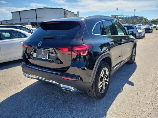 2025 Mercedes-Benz GLA 250 Base