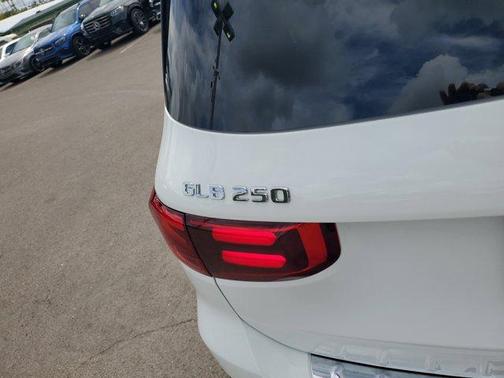 2026 Mercedes-Benz GLB 250 Base