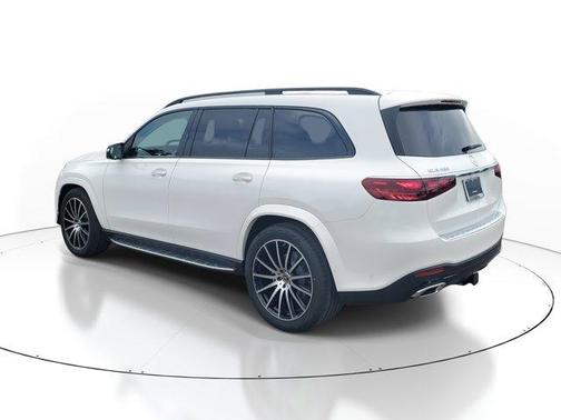 2026 Mercedes-Benz GLS 450 