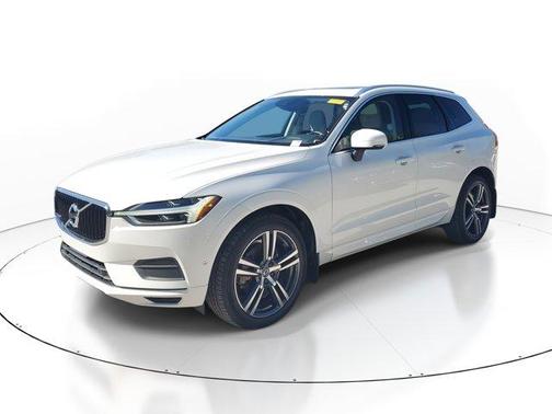 2019 Volvo XC60 T6 Momentum