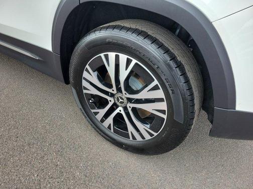 2025 Mercedes-Benz GLB 250 Base