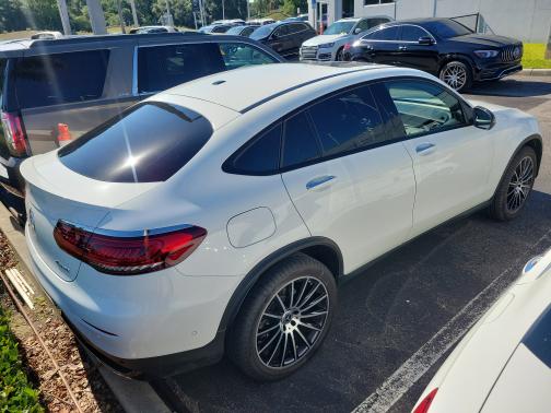 Polar White 2021 Mercedes-Benz GLC 300 4MATIC Coupe