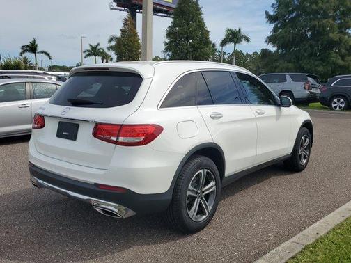 2019 Mercedes-Benz GLC 300 Base
