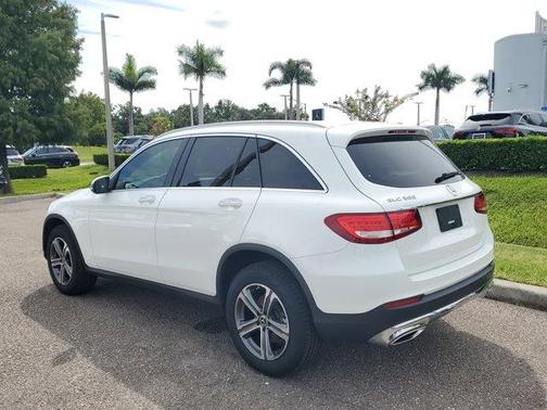 2019 Mercedes-Benz GLC 300 Base
