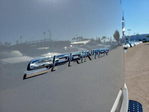 2026 Mercedes-Benz Sprinter 2500 Standard Roof