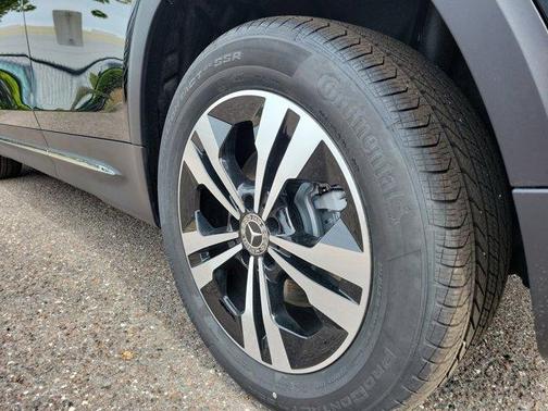 2026 Mercedes-Benz GLB 250 Base