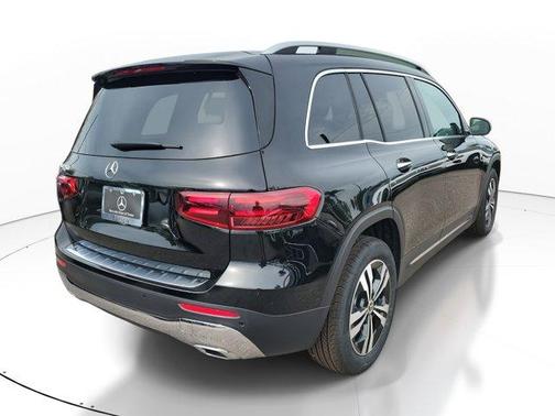 2026 Mercedes-Benz GLB 250 Base