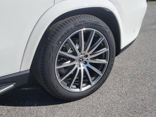 2026 Mercedes-Benz GLS 450 4MATIC