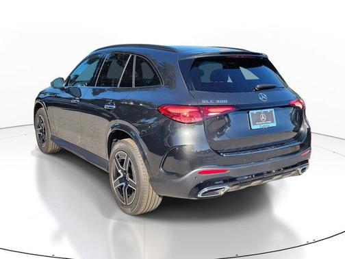 2026 Mercedes-Benz GLC 300 Base
