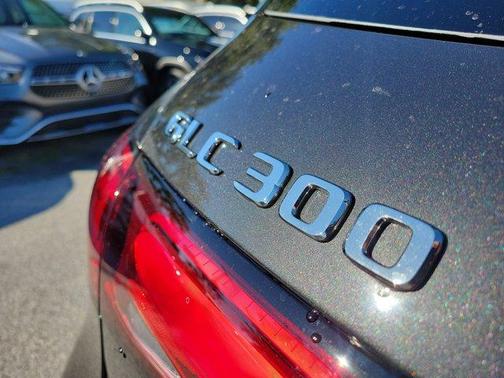 2026 Mercedes-Benz GLC 300 Base