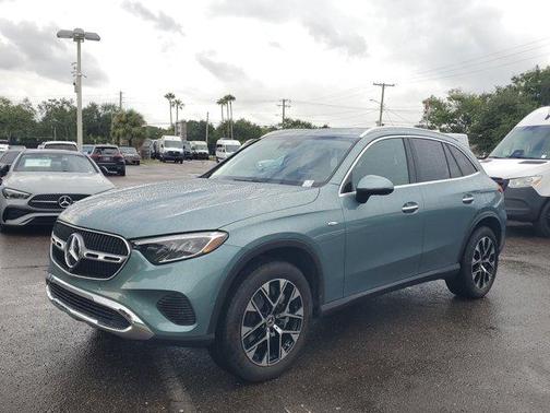 2025 Mercedes-Benz GLC 350e Base 4MATIC
