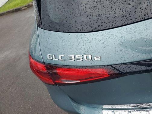2025 Mercedes-Benz GLC 350e Base 4MATIC