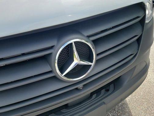 2026 Mercedes-Benz Sprinter 2500 Standard Roof