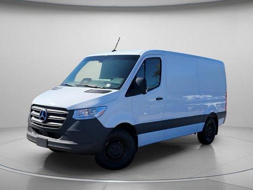 2026 Mercedes-Benz Sprinter 2500 Standard Roof