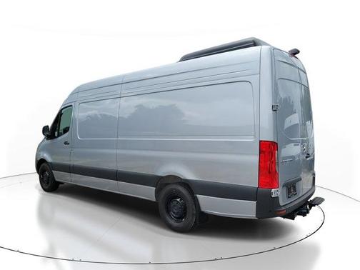 2025 Mercedes-Benz Sprinter 2500 High Roof