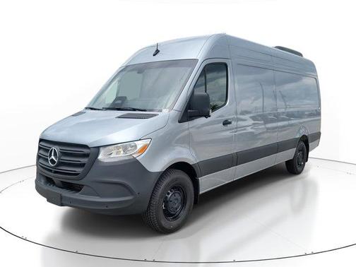 2025 Mercedes-Benz Sprinter 2500 High Roof