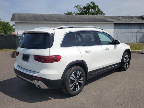 2025 Mercedes-Benz GLB 250 Base