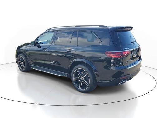 2026 Mercedes-Benz GLS 450