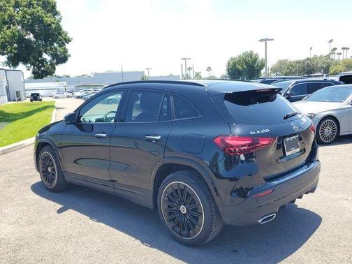 2025 Mercedes-Benz GLA 250 Base