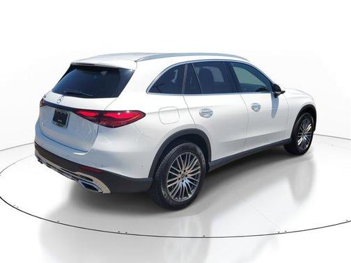 2025 Mercedes-Benz GLC 300 Base