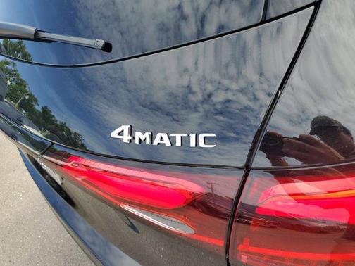 2025 Mercedes-Benz GLC 350e Base 4MATIC