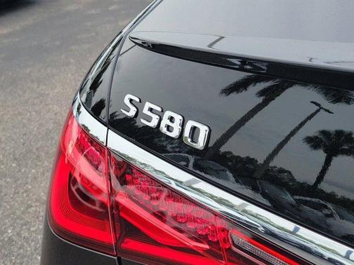 2022 Mercedes-Benz S-Class S 580 4MATIC