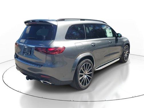 2026 Mercedes-Benz GLS 450