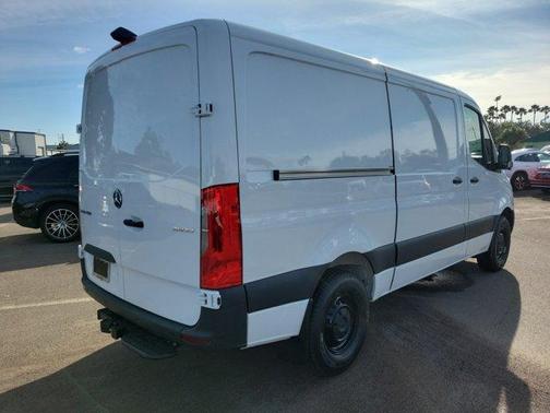 2026 Mercedes-Benz Sprinter 2500 Standard Roof