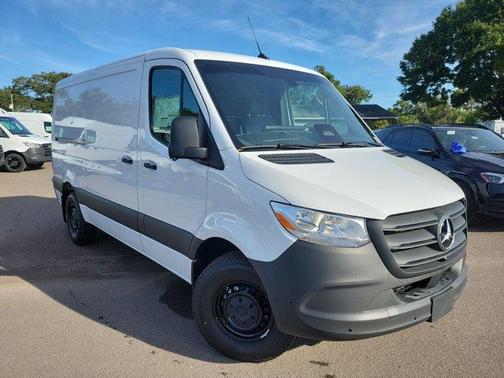 2026 Mercedes-Benz Sprinter 2500 Standard Roof