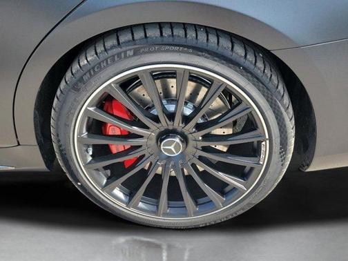 2026 Mercedes-Benz AMG S 63 E Base