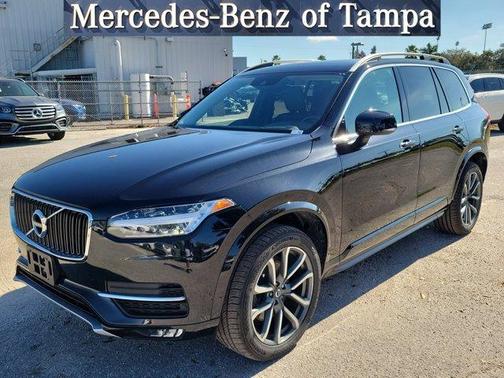 2019 Volvo XC90 T6 Momentum