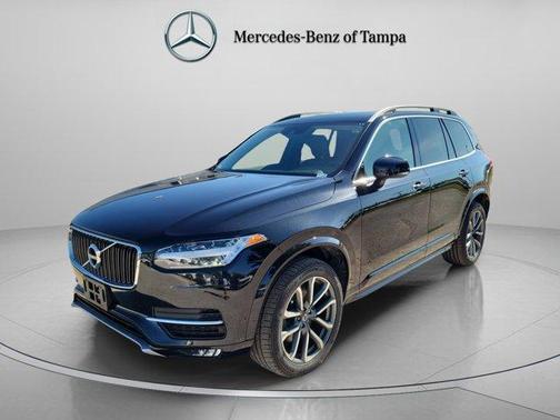 2019 Volvo XC90 T6 Momentum