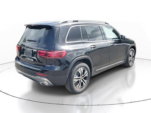 2025 Mercedes-Benz GLB 250 Base