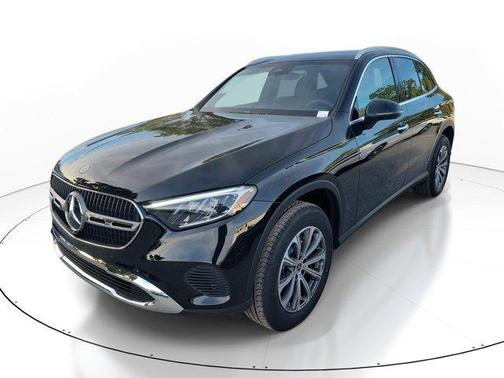 2026 Mercedes-Benz GLC 300 Base