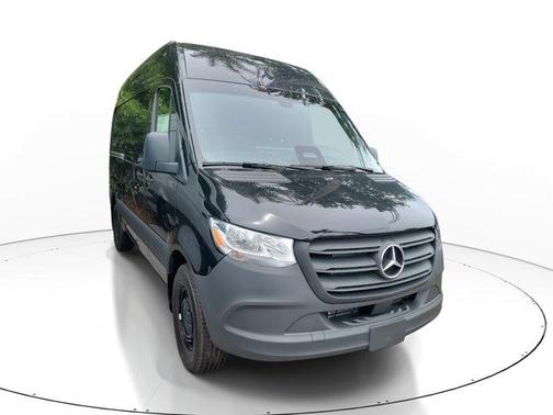 2025 Mercedes-Benz Sprinter 2500 Standard Roof