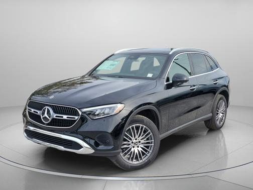 Black 2026 Mercedes-Benz GLC 300 Base